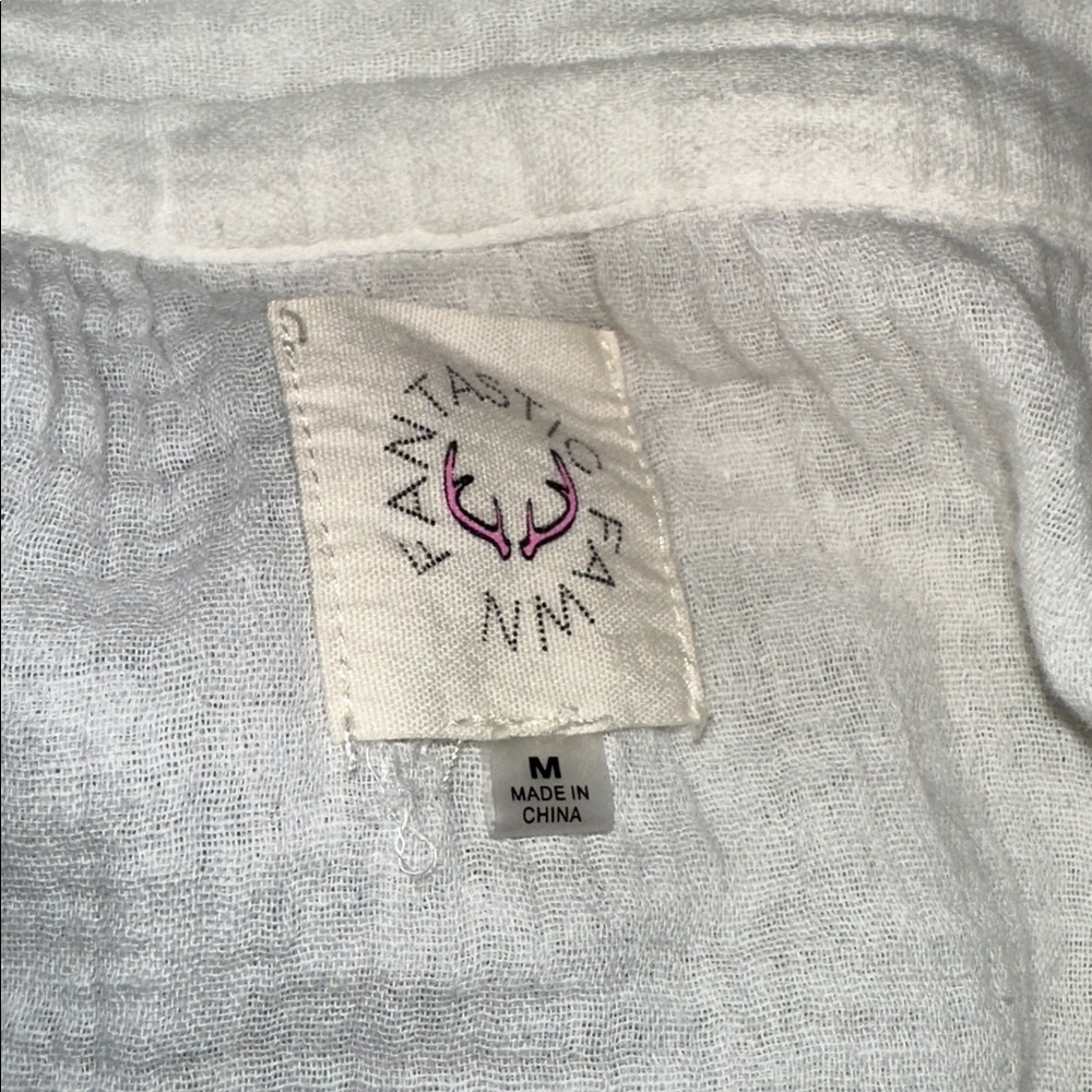 FANTASTIC FAWN Women's Blue & White ombré Button-Up Top size medium oversized w - Picture 6 of 7